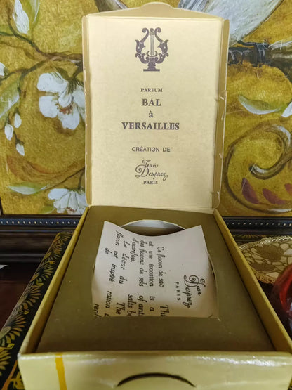 210426-151 Versailles Ball Flavor Ox Eye Old Edition 4ml 0.1 oz