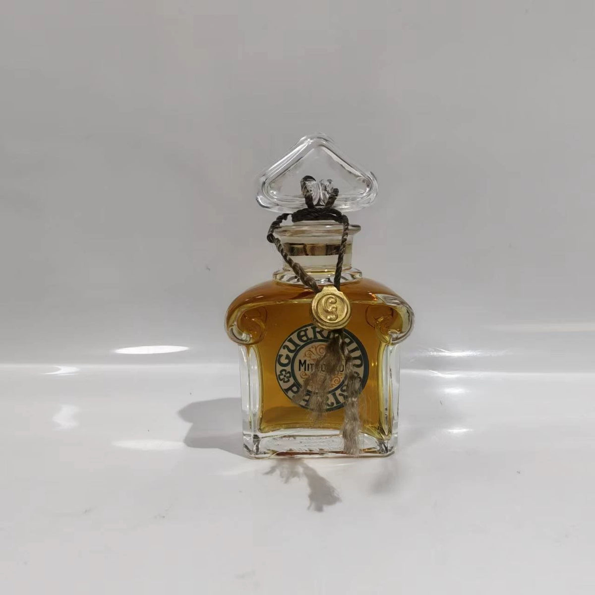 020926-219 Guerlain Madame Butterfly pour-over 15ml 0.5 oz