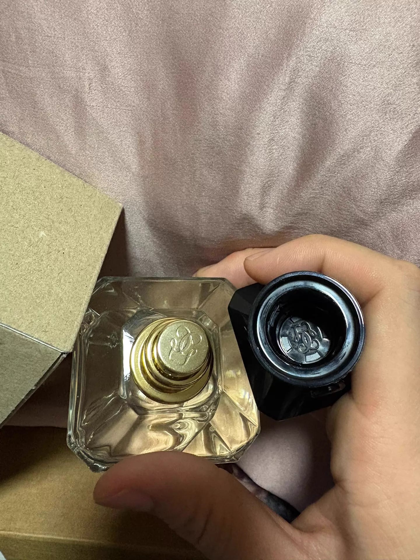 210526-26 Guerlain Angelica dahurica 200ml 6.8 oz