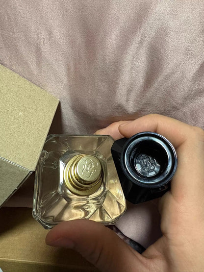210526-26 Guerlain Angelica dahurica 200ml 6.8 oz