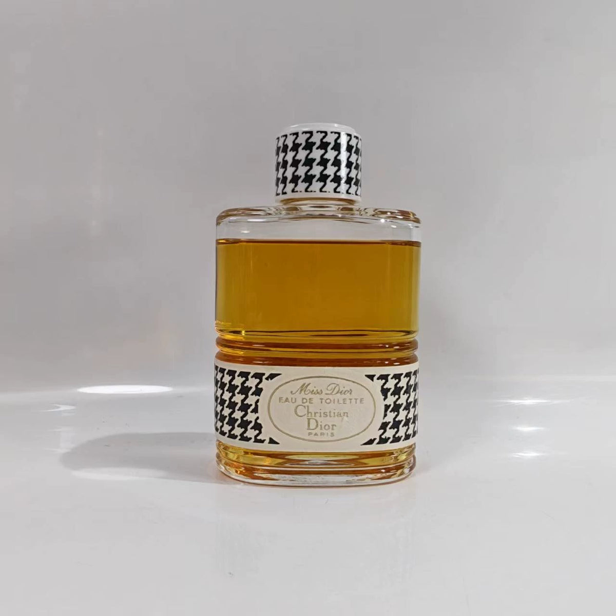 020926-123 Dior jasmine charm