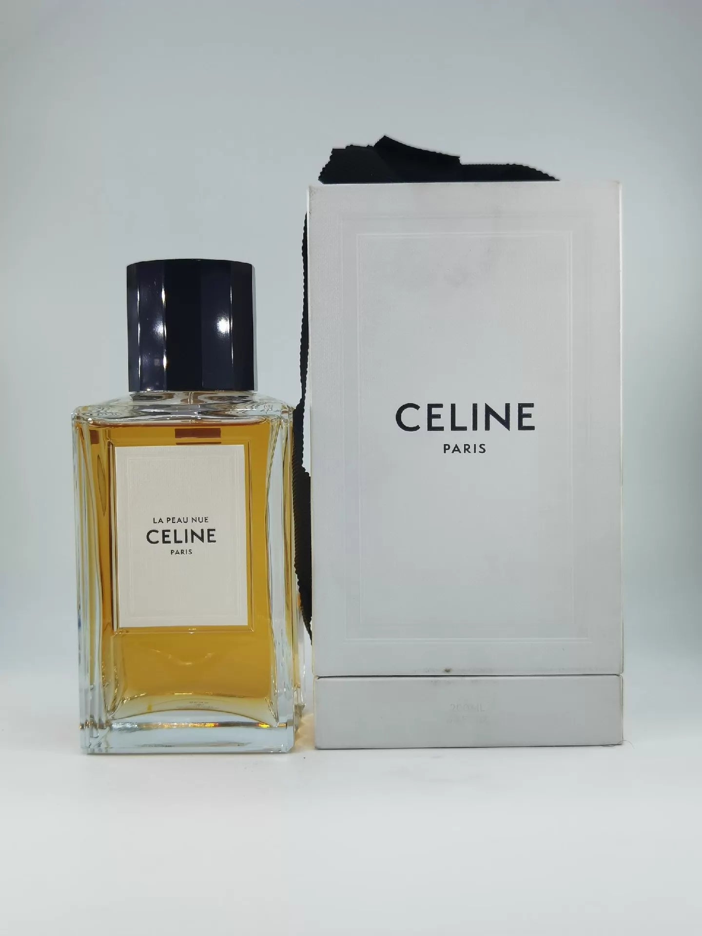 090326-93 CELINE LA PEAU NUE 200ml 6.8 oz