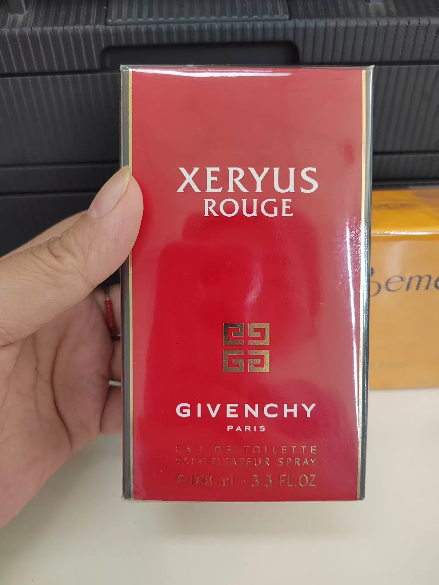 010926-99 Givenchy Hong Ke He EDT 100ml 3.4 oz