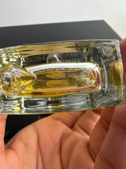 310726-65 Van Cleef & Arpels remaining quantity of 75ml 2.5 oz