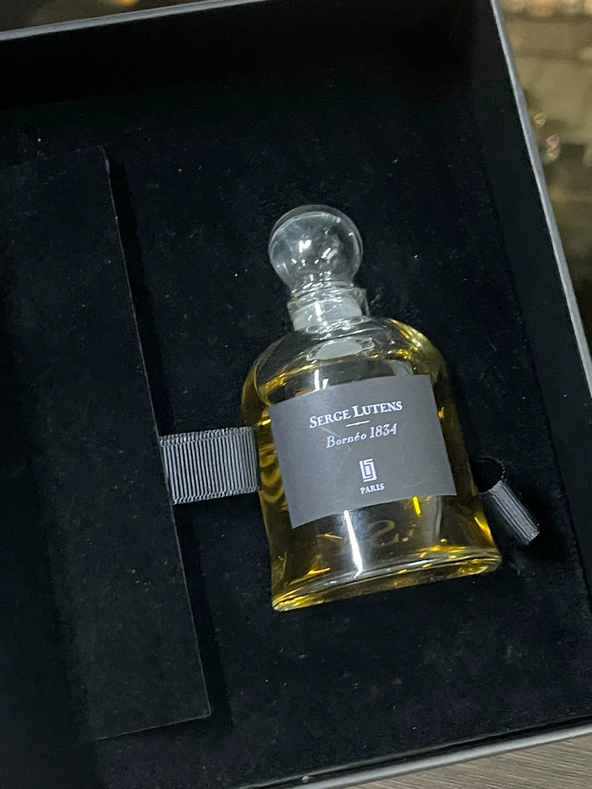 051026-lutens-8 Serge Lutens Blogger idle Lu 75ml 2.5 oz