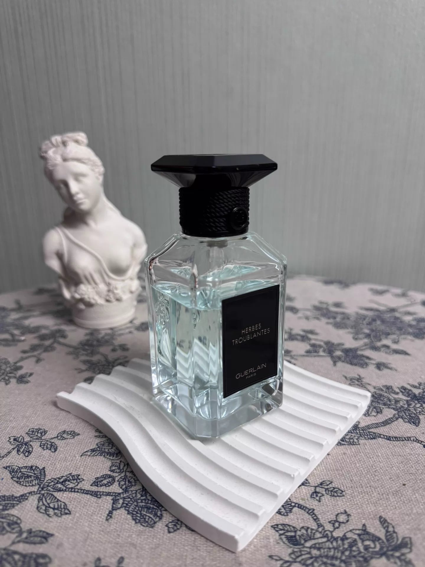260323-30 Guerlain Perfume 100ml 3.4 oz