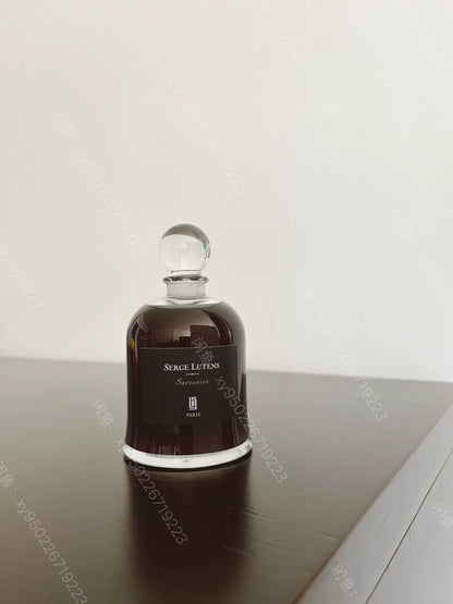 050126-64 Serge Lutens 75ml 2.5 oz eau de parfum EDP