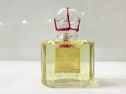 220426-29 Guerlain Sakura Essence 30ml 1 oz