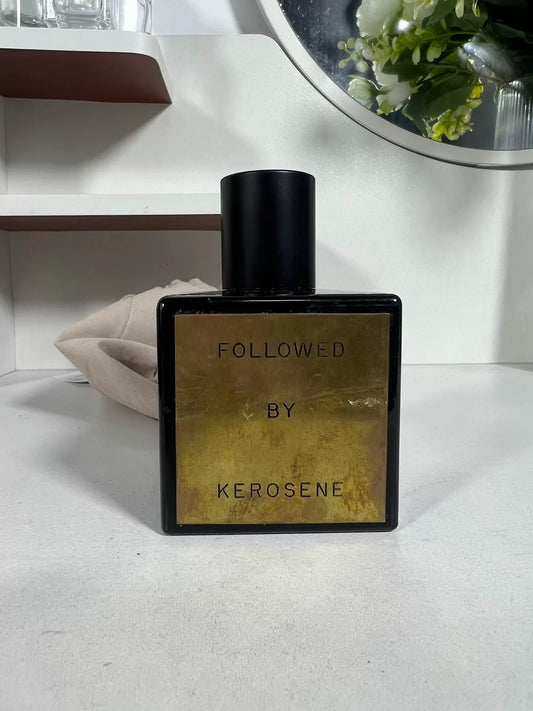 270726-35 Kerosene follows closely Perfume 100ml 3.4 oz