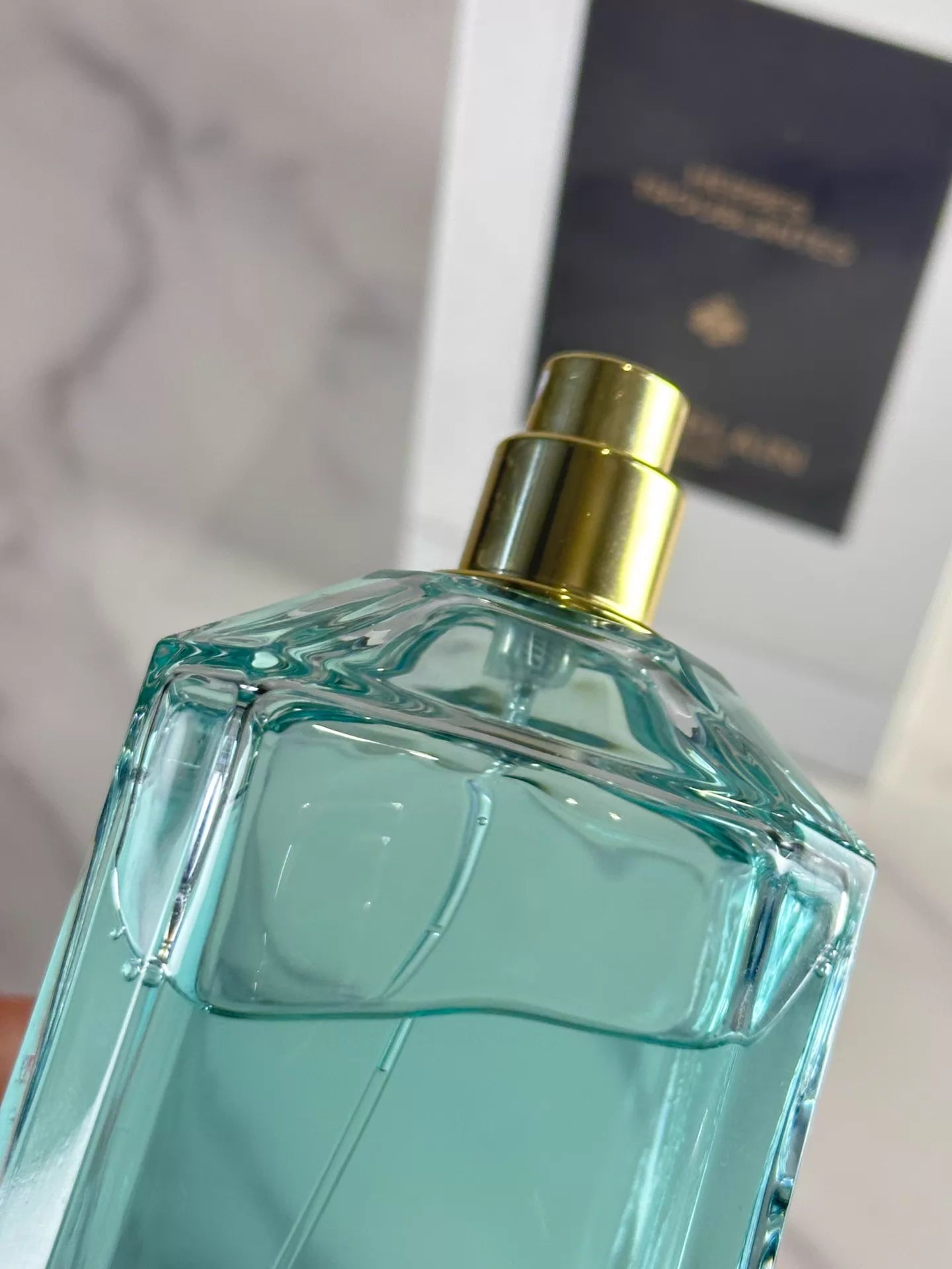 180526-2 Guerlain Cool Green Grass 200ml 6.8 oz