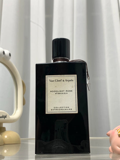 280726-131 Van Cleef & Arpels Boxless Van Cleef 75ml 2.5 oz