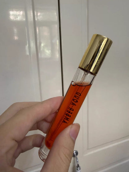 180826-51 roja amber ebony 10ml 0.3 oz