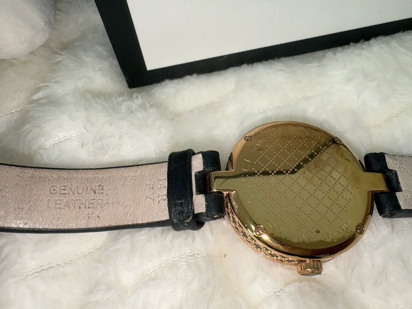 020426-watch-87 Gucci women watch rose