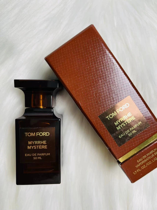 130326-33 Tom Ford Secret Myrrh Parfum 50ml  1.7oz