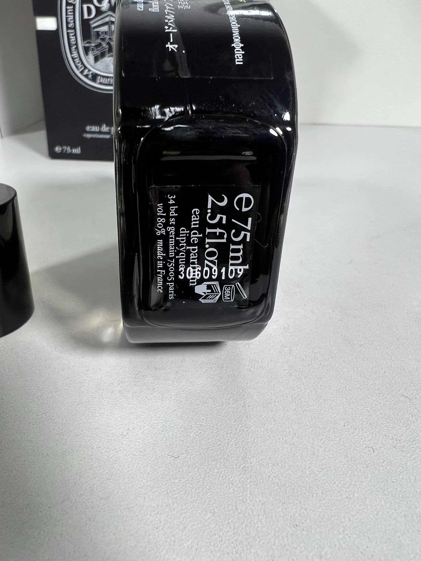 220226-10 Tipique Toussaint Tuberose 75ml 2.5 oz