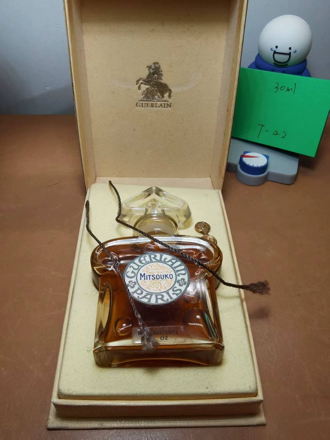 180726-90 Guerlain Madame Butterfly has 30ml 1 oz