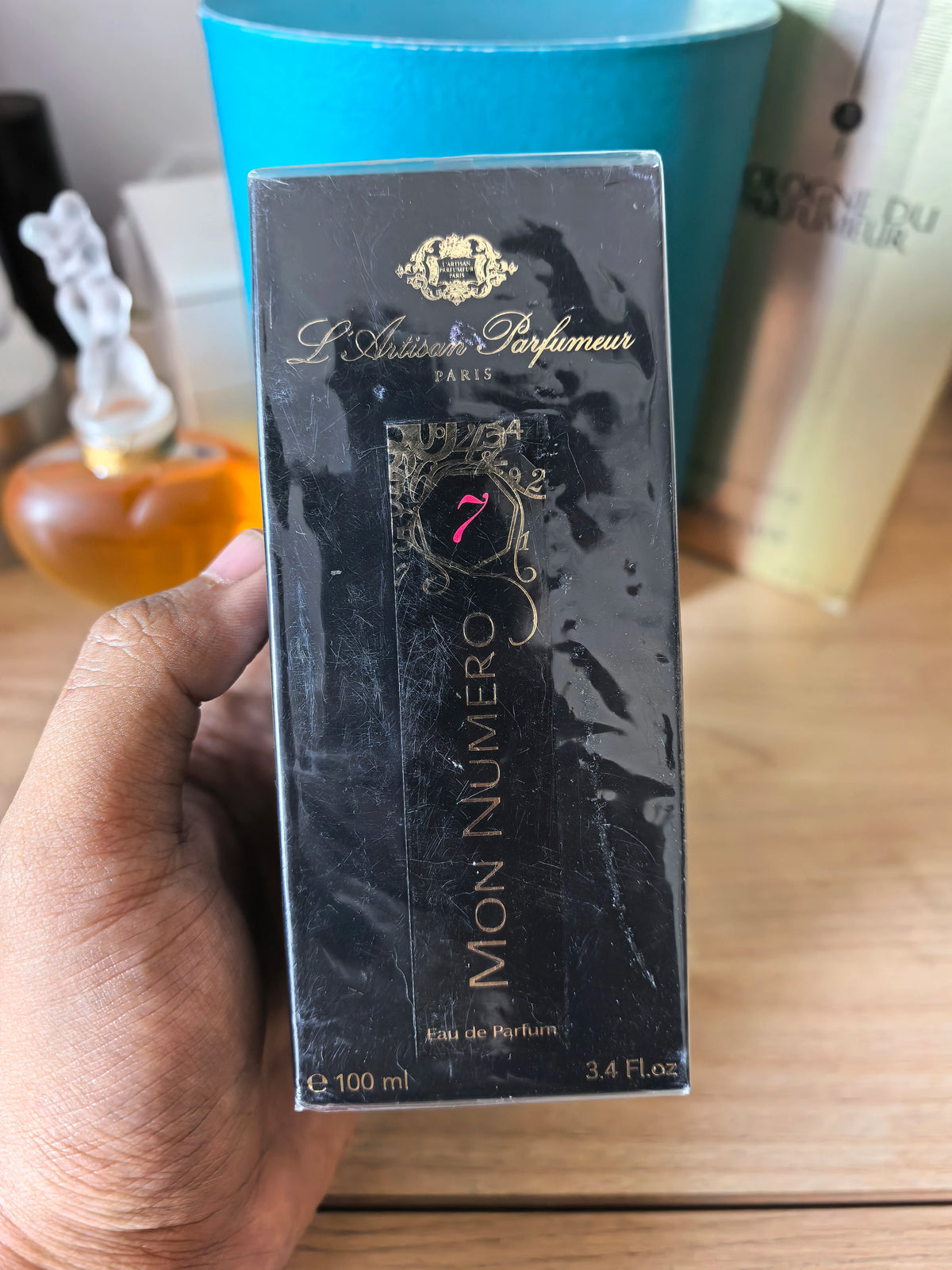 200926-32 L'Artisan Parfumeur France Parfum
