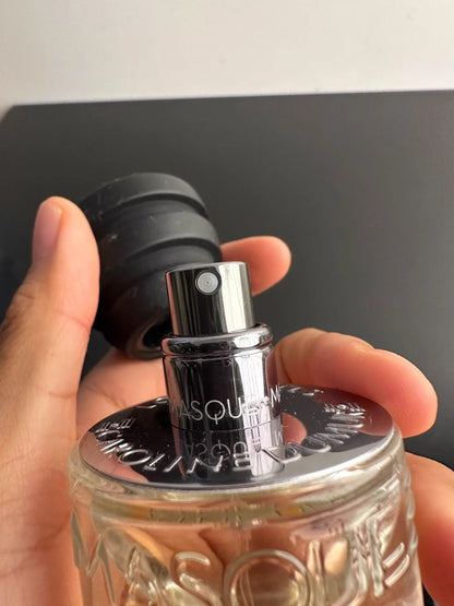 250626-101 Love Kill full Parfum 35ml 1.2 oz
