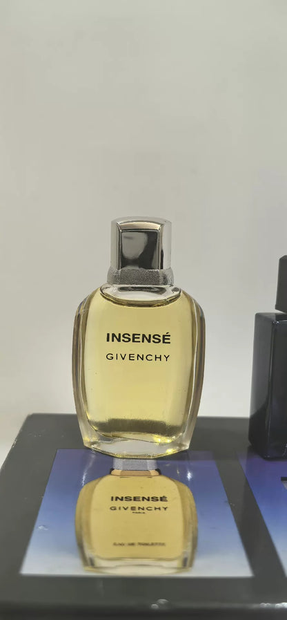 220826-170 Givenchy Givenchy Classic 7ml 0.2 oz