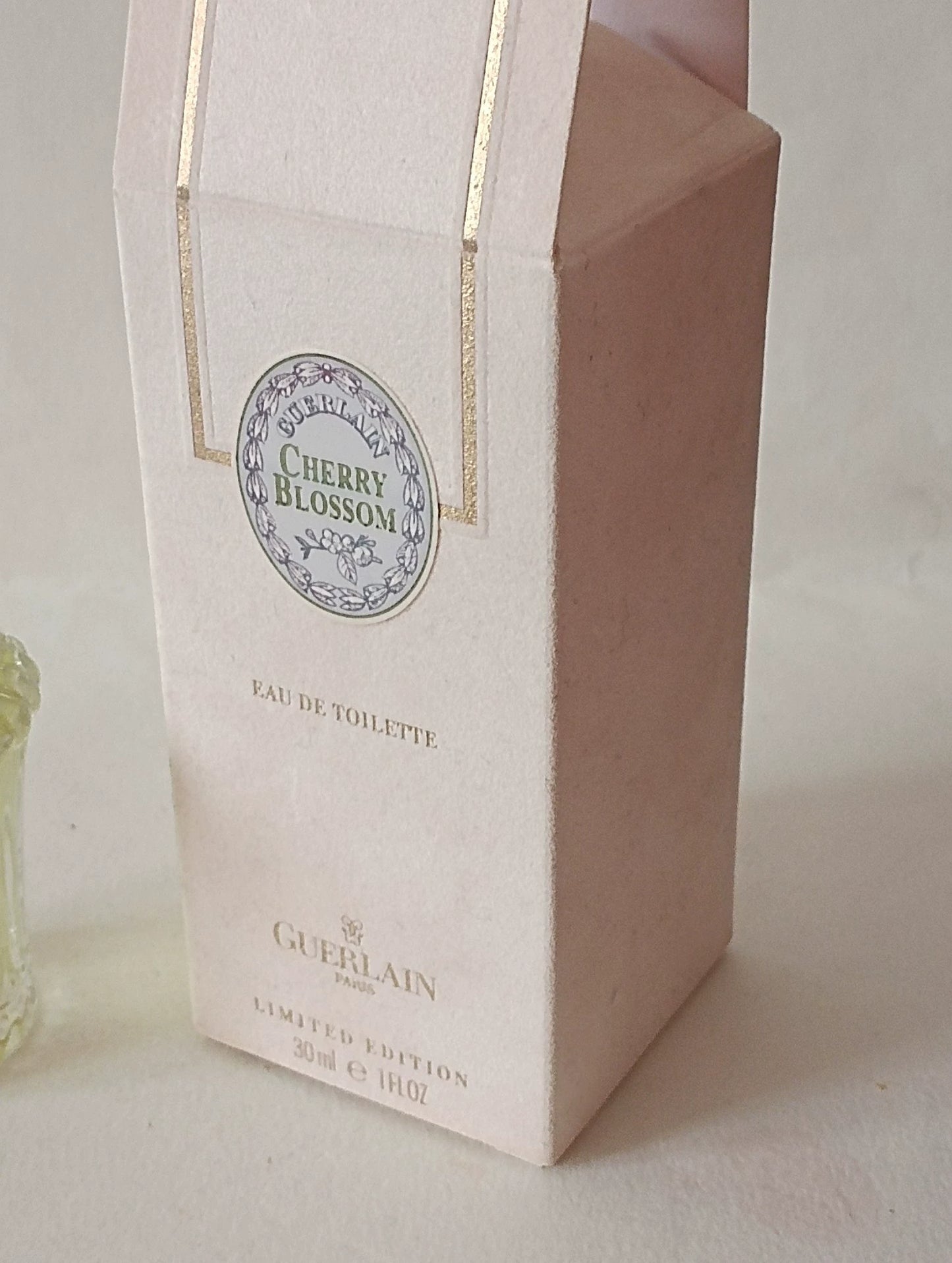 190526-148 Guerlain First Edition Sakura EDT 30ml 1 oz