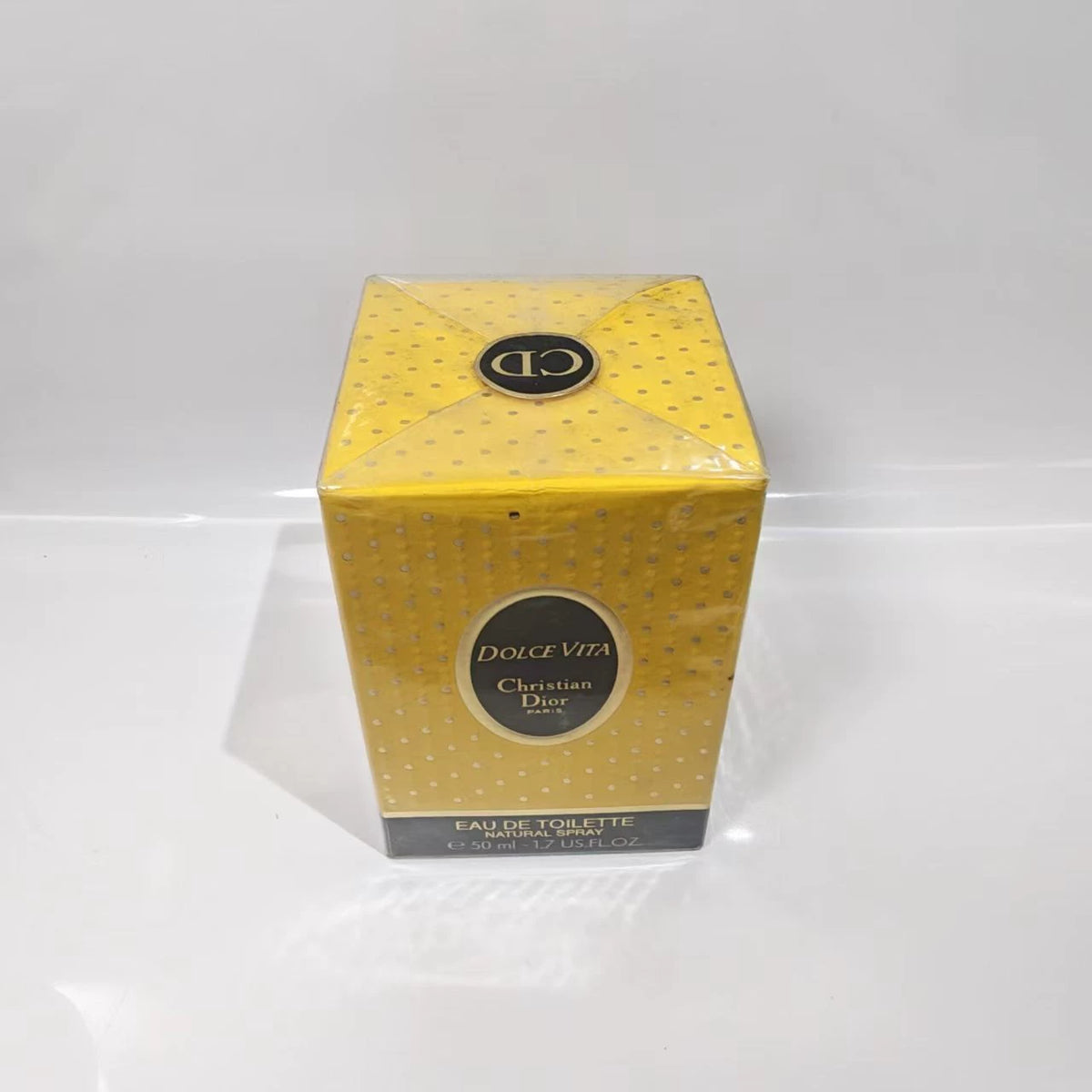 020926-199 Dior source of happiness