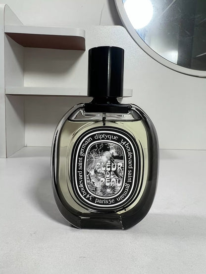 270726-117 Tiptique Skin Flower Parfum 75ml 2.5 oz