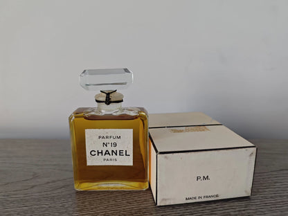 151025-56 Chanel No 19 Parfum Perfume 28ml 1 oz