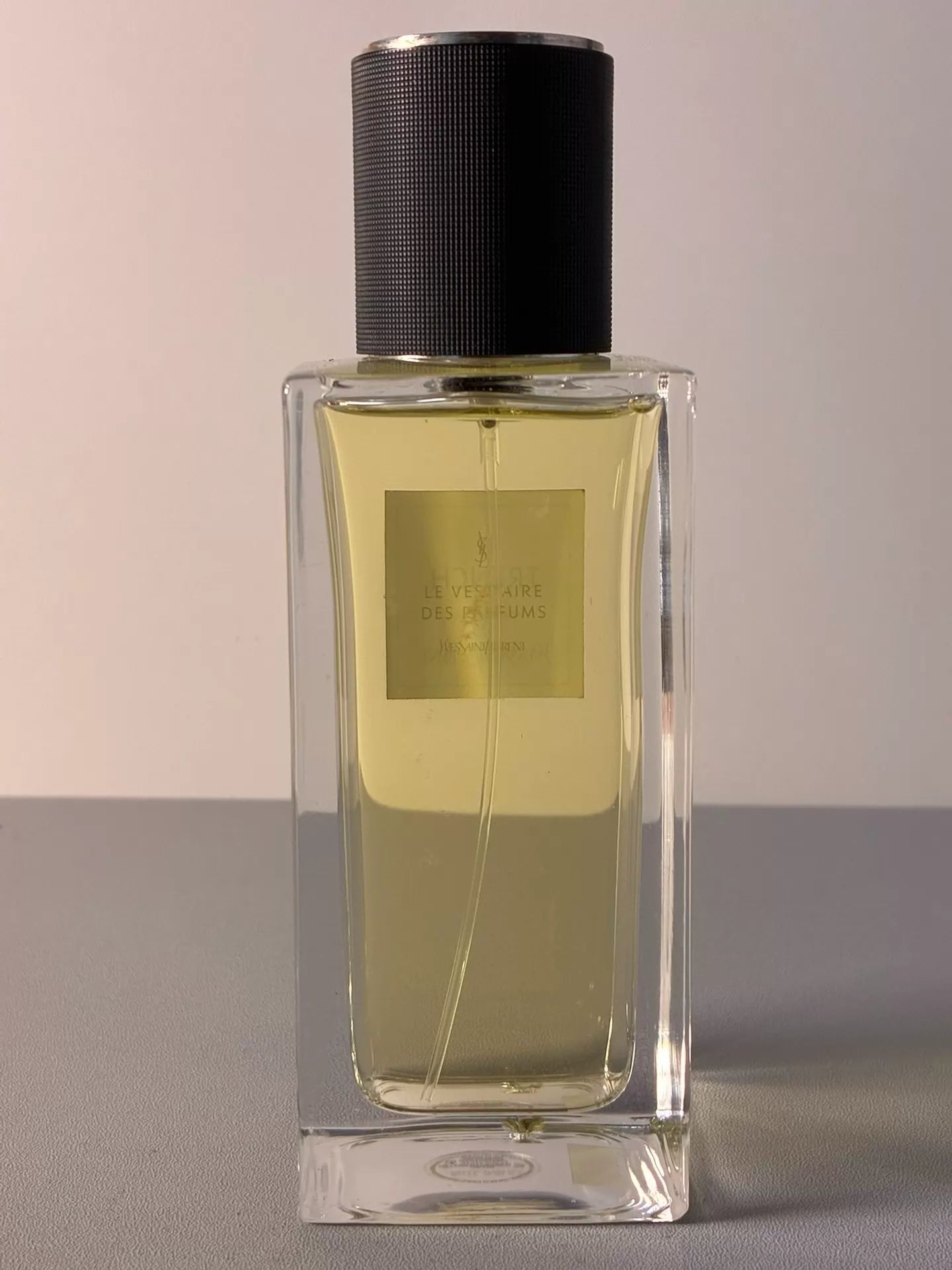 200726-350 Yves Saint Laurent Haute Couture Leather 125ml 4.2 oz