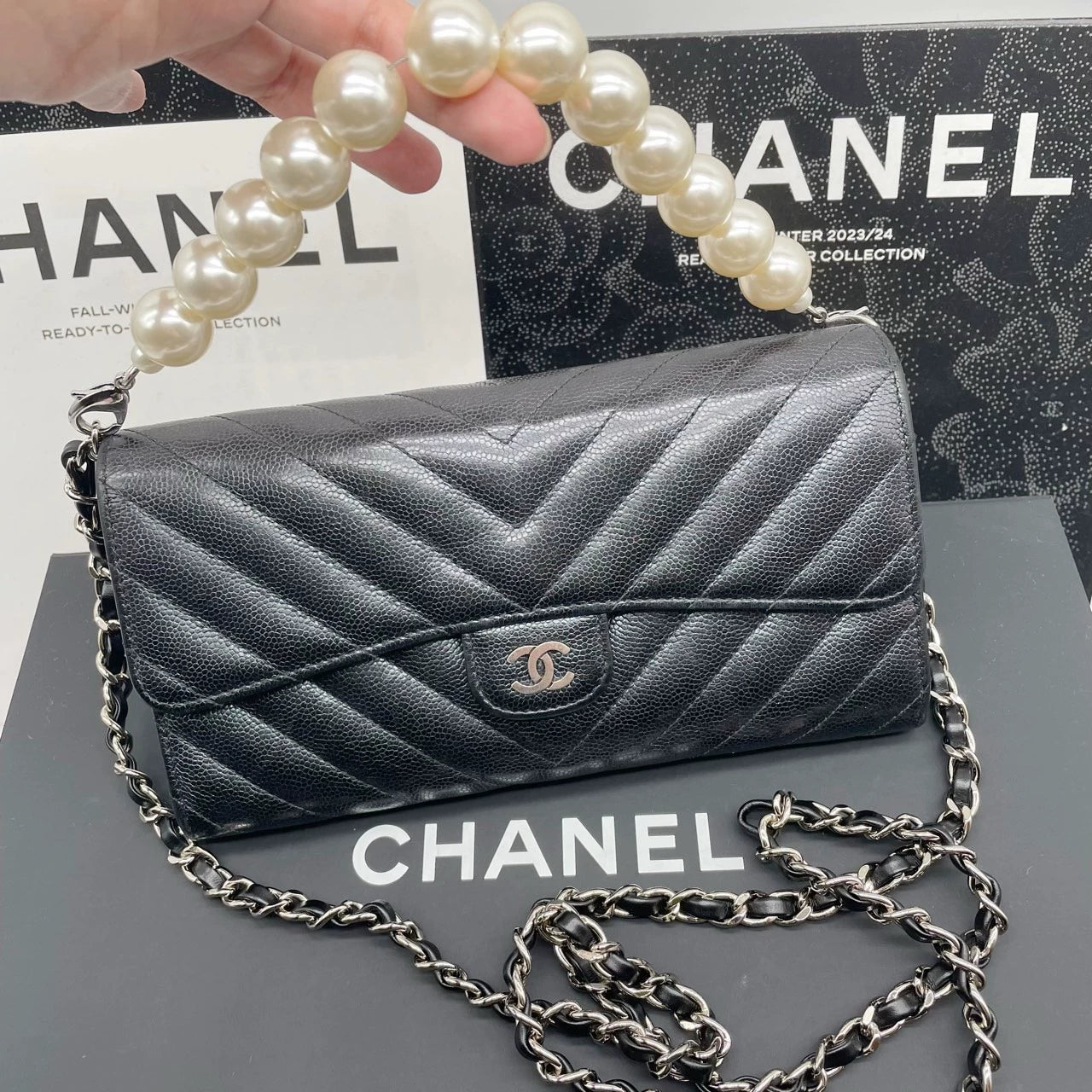 051124-37 Auth CHANEL CF CC Classic Long Flap Wallet