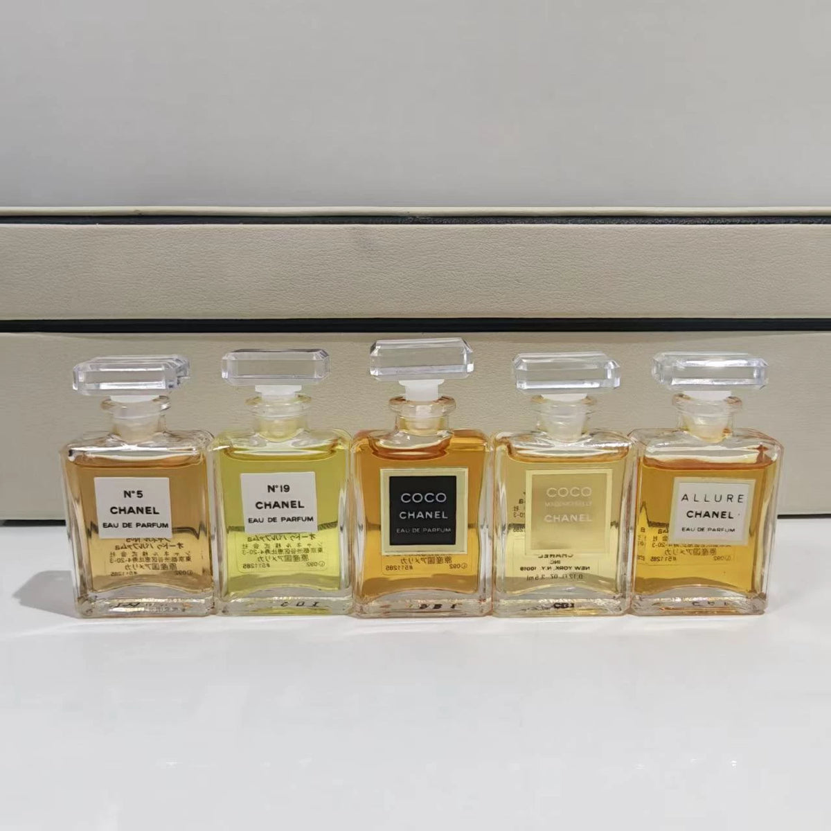 020926-240 Chanel set box bottles Perfume