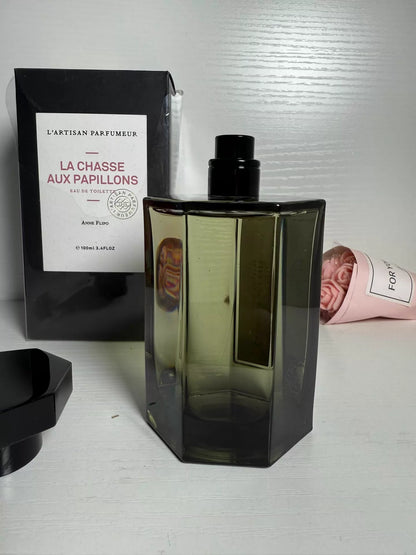 200526-83 Artisian looking butterfly Perfume 100ml 3.4 oz