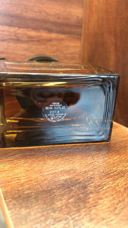 030526-22 Burberry Bla Essence 90ML 3 oz