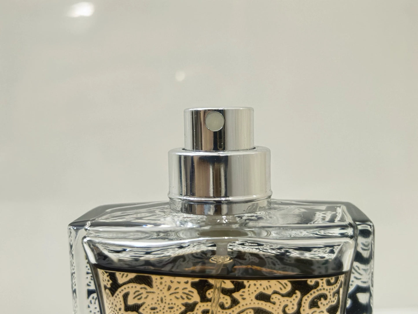 210526-94 Guerlain Magic Moment Lace Parfum 50ml 1.7 oz
