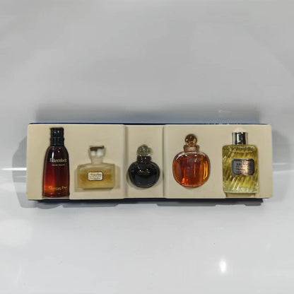 020926-297 Dior set box