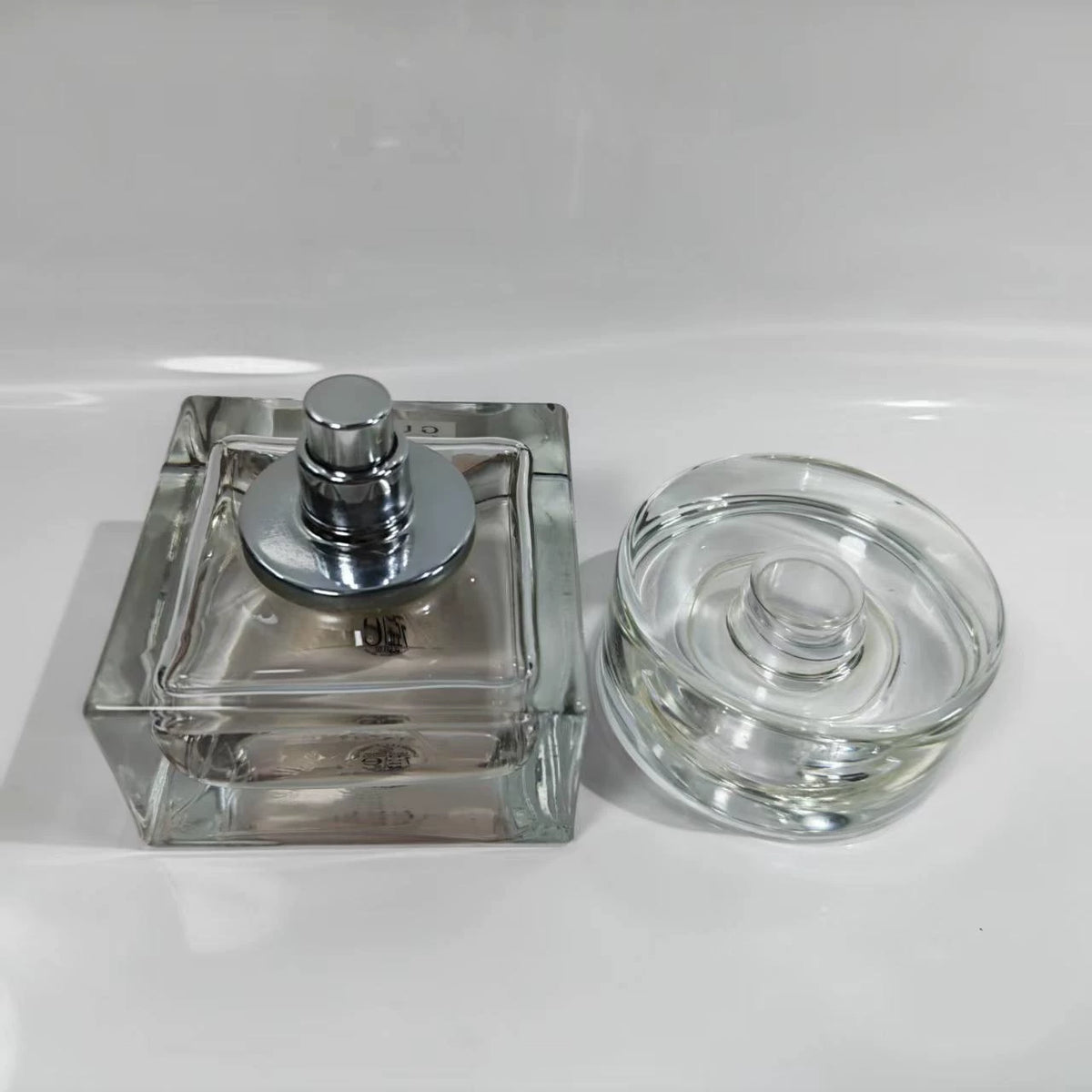 020926-249 Gucci second generation of Perfume