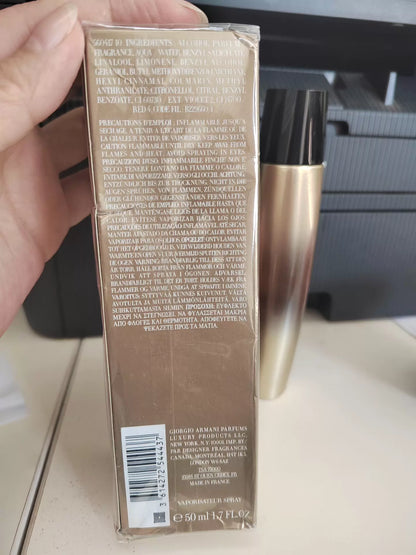 010926-148 Armani Golden Code Perfume 50ml 1.7 oz