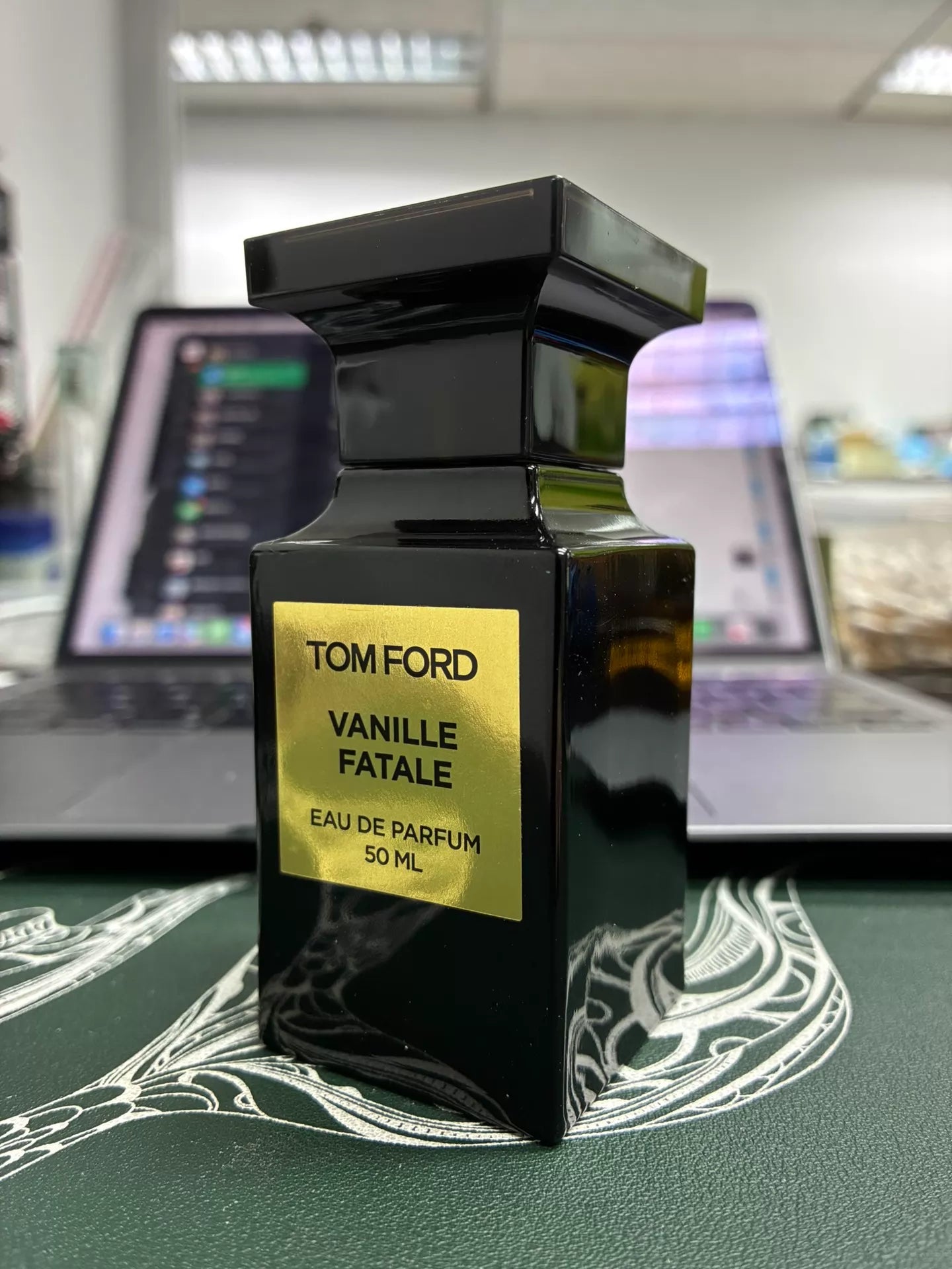 290626-145 Tom Ford Vanilla 50ml 1.7 oz
