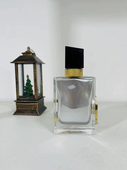 260526-52 Yves Saint Laurent Eau Liberté Platinum 50ml 1.7 oz