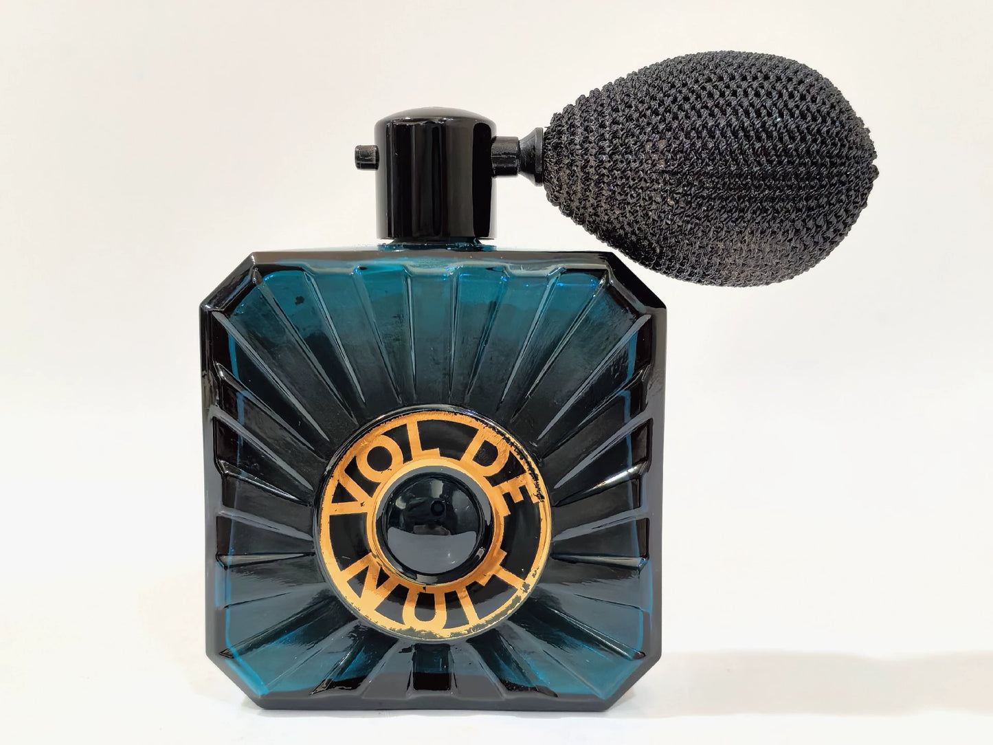 041125-70 Guerlain 17.5 g Vol de nuit powder