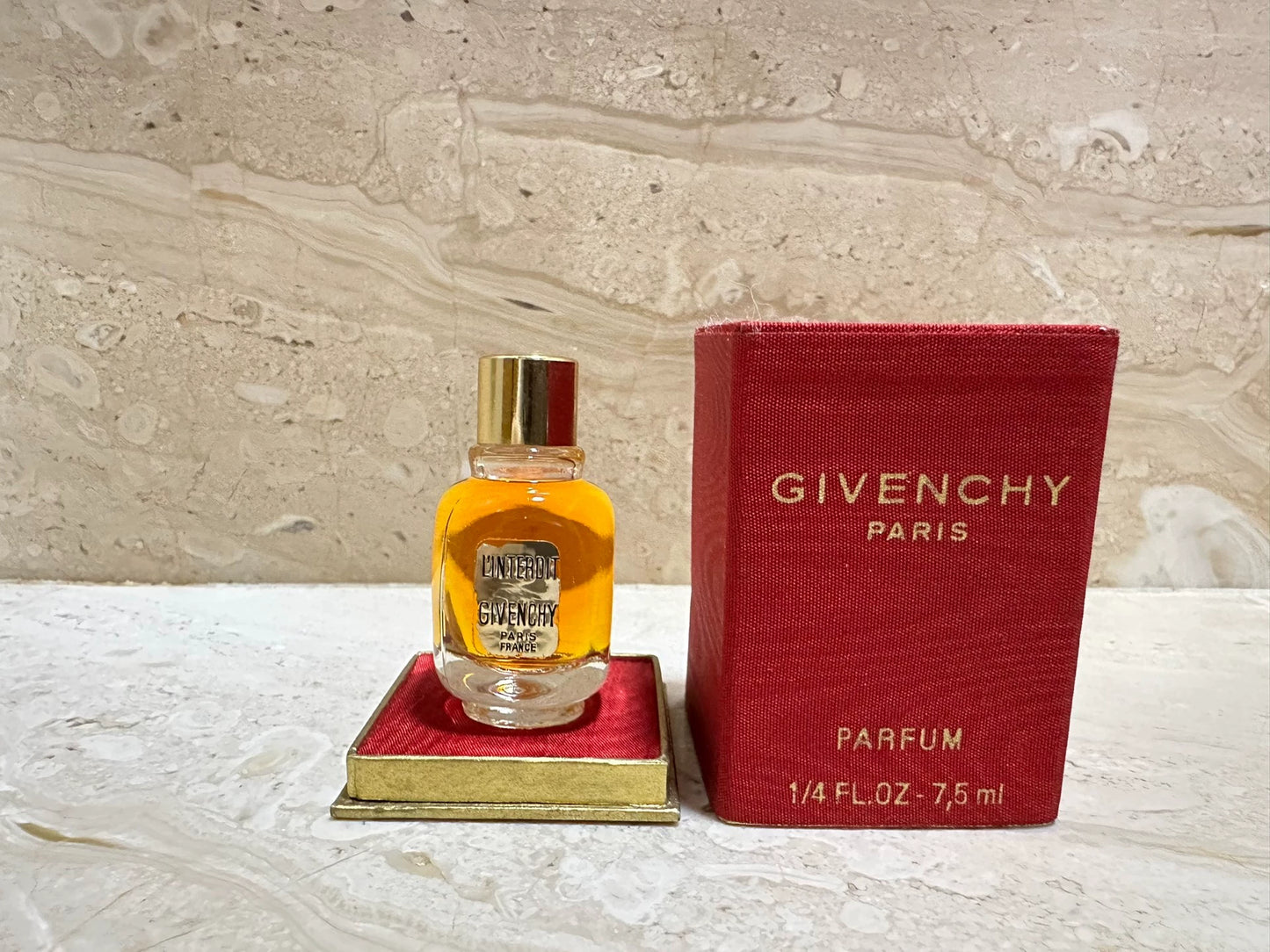 270526-126 Givenchy Interdit 7. 5ml 0.2 oz
