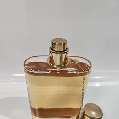 020926-85 Chloé hymn of