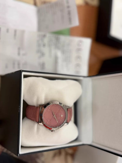 020426-watch-109 Gucci women watch there