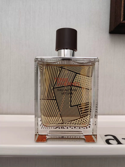 260926-82 Hermès Limited edition earthy 100ml 3.4 oz