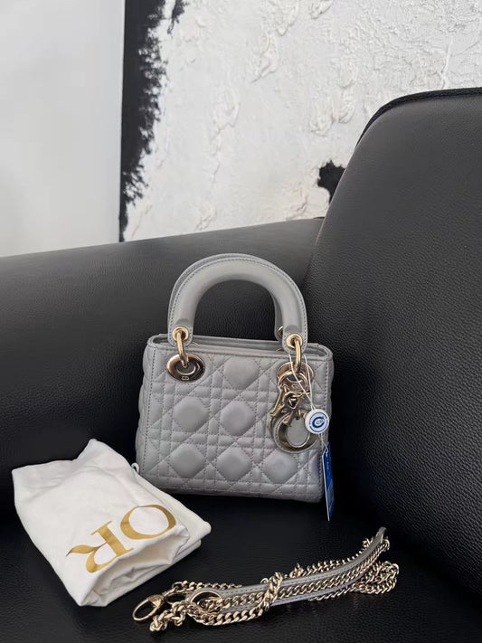 150626-bag-25 Dior new year handbag