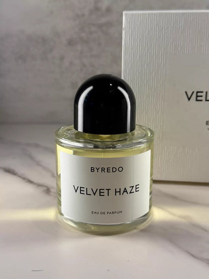 090326-6 - Byredo Velvet Haze Eau de Parfum 50ml