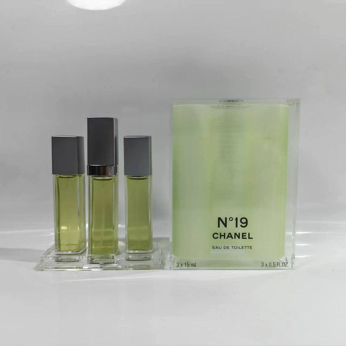 020926-217 Chanel No.