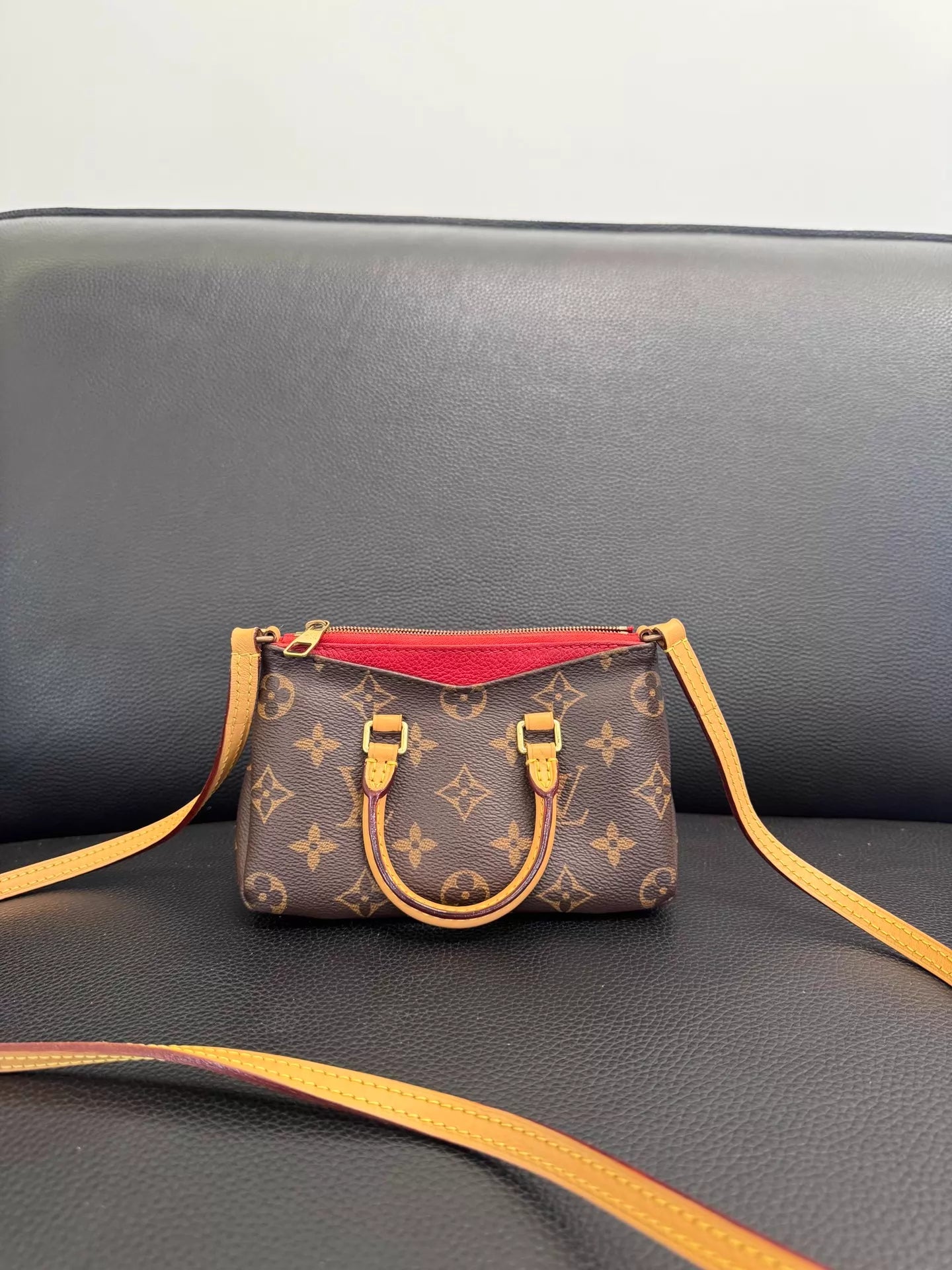 150626-bag-33 LV Pallas Nano handbag