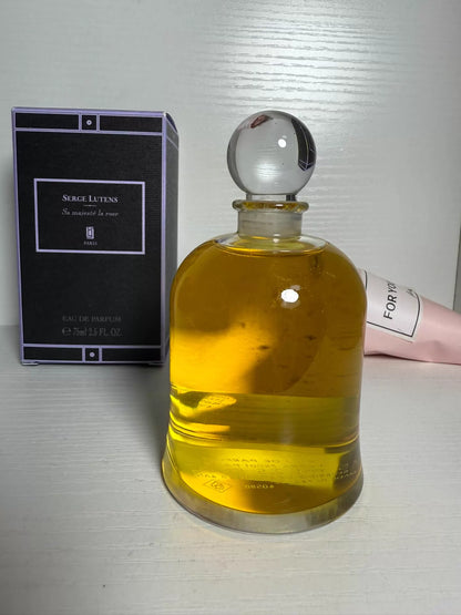 250226-64 Serge Lutens  Sa majeste la  Rose Parfum 75ml  2.5 oz