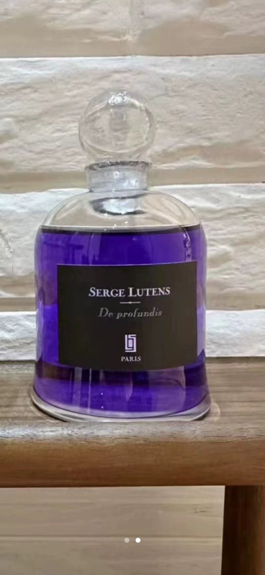 171225-23 Serge Lutens Eau de Parfum EDP 74ml 2.5oz