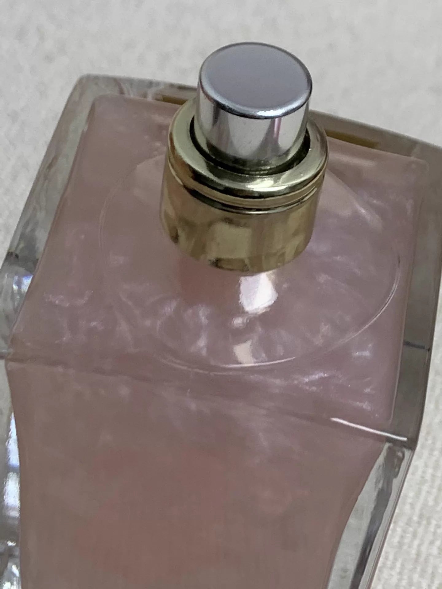 260323-2 Armani Milan Rose Magic 100ml
